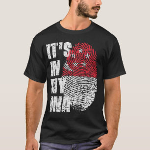 Camiseta Está no meu DNA, a moça de sinalizador Singapura,