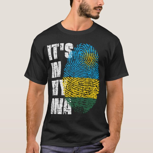 Camiseta Está no meu DNA, a moça do Rwanda Flag (Frente)