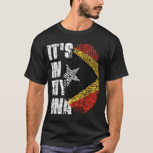 Camiseta Está no meu DNA, a moça-moça-moça-de-bandeira Timo