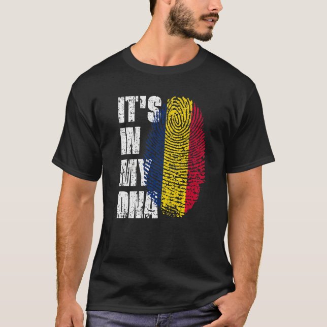 Camiseta Está no meu Dna Chad Flag Chade (Frente)