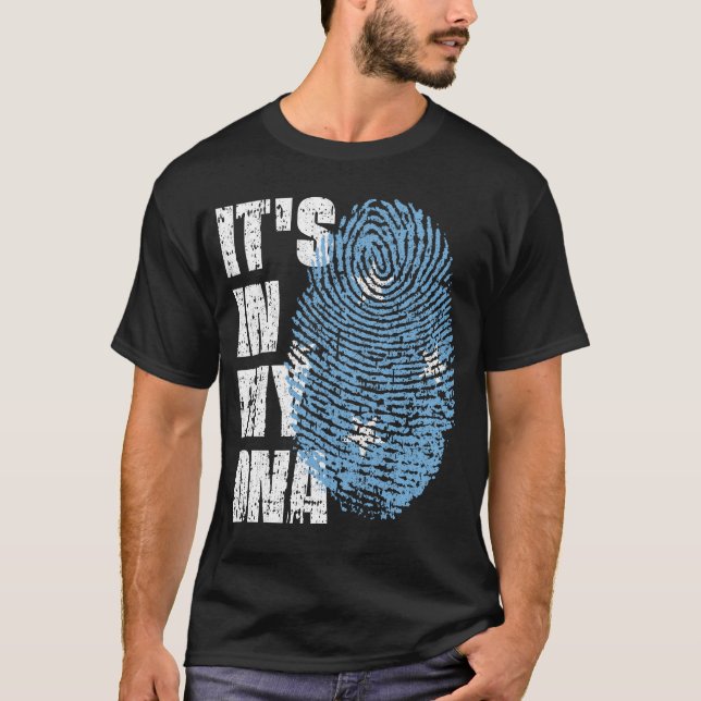 Camiseta Está no meu DNA Micronesia Flag Boy Gift (Frente)
