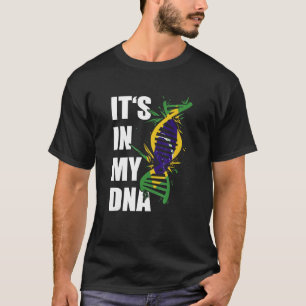 Camiseta Está no meu DNA Raízes Brasileiras Bandeiras do Br