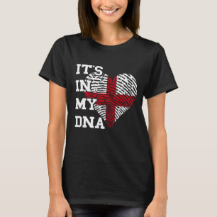 Camiseta Está no meu DNA, Rua de insígnia do coração, A Cru