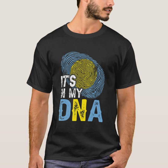 Camiseta Está no Patriótico da Impressão Digital do Dna Pal (Frente)