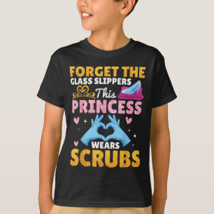 Camiseta Esta Princesa Usa Roupas de Enfermeira Engraçadas