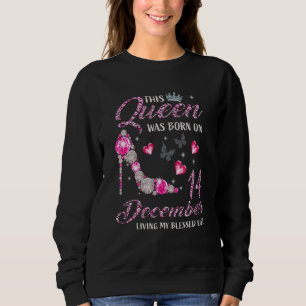 Camiseta Esta Rainha Foi Nascer Em 14 De Dezembro Vivendo M