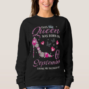 Camiseta Esta Rainha Foi Nascer No Dia 69 De Setembro Viven