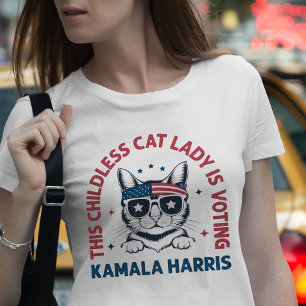 Camiseta Esta Senhora de Gato Infantil Está Votando Kamala