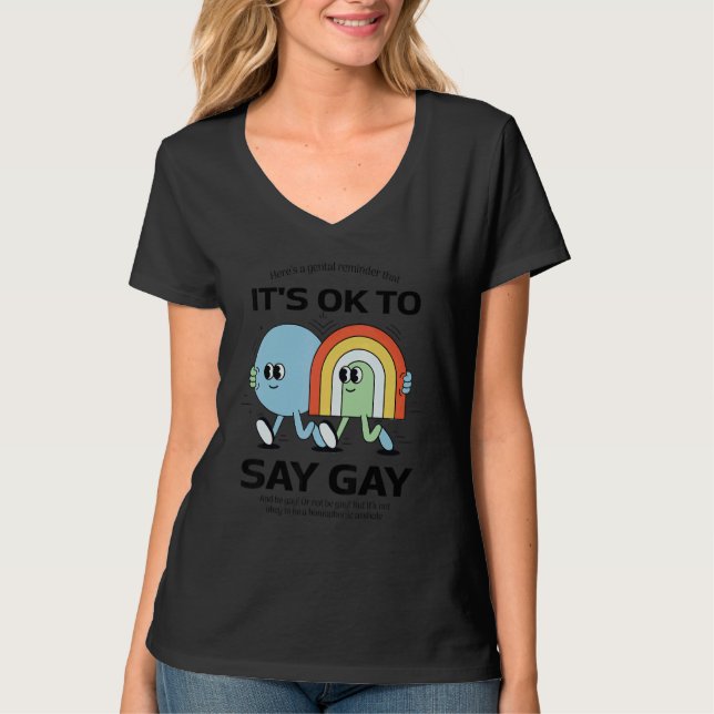 Camiseta Está tudo bem dizer que proteja as crianças trans  (Frente)