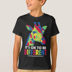 Camiseta Está tudo bem ser diferente da consciência do auti