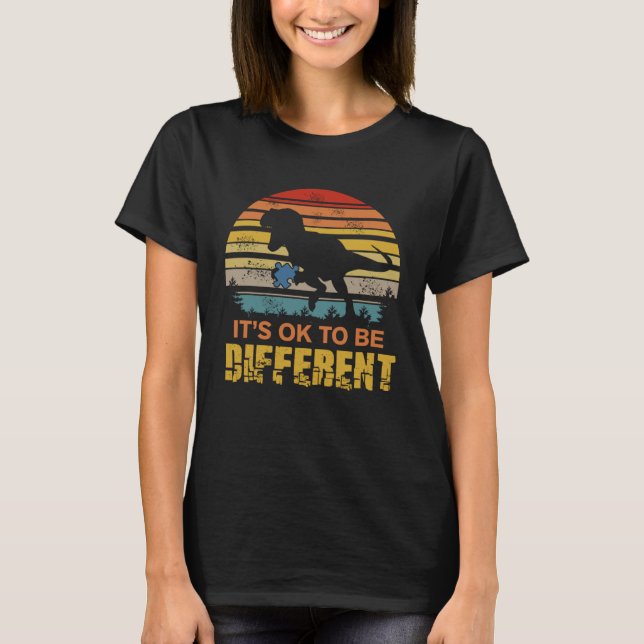 Camiseta Está tudo bem ser diferente Quebra-cabeça de consc (Frente)