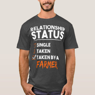 Camiseta Estado De Relação Tomado Por Um Agricultor Funny S