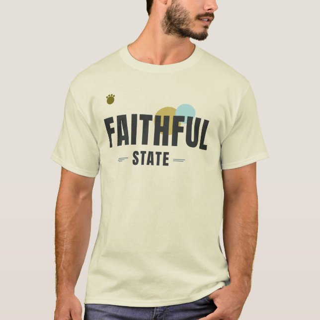 Camiseta ESTADO FIEL – Tipografia Geométrica Amante de Cães (Frente)