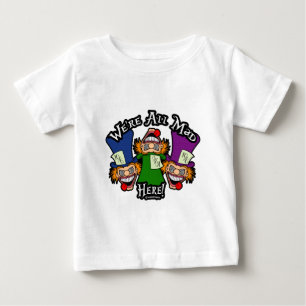 Camiseta Estamos Todos Loucos Aqui! Gráficos Malucos