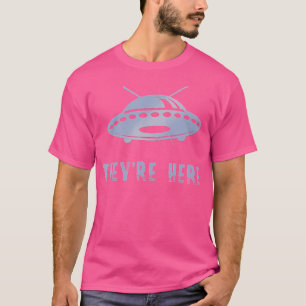 Camiseta Estão Aqui Aliens Espaciais Por Extraterrestres