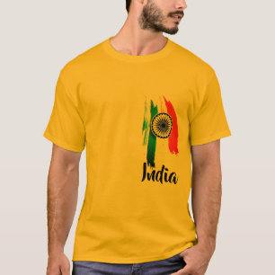 Camiseta Estas cores não rodam o orgulho tiranga da bandeir