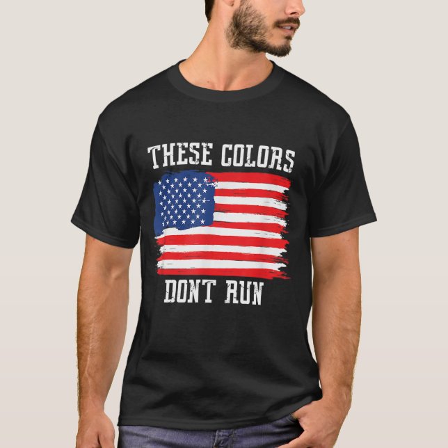 Camiseta Estas cores não tocam bandeira americana patriótic (Frente)