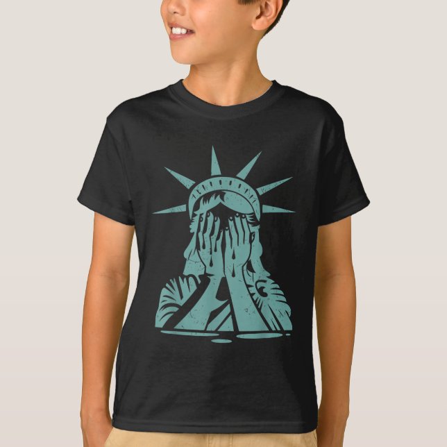 Camiseta Estátua Chorando Do Protesto Pela Liberdade (Frente)