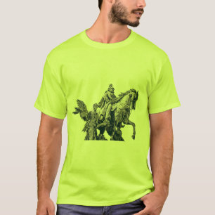 Camiseta Estátua de Cavalo Guerreiro Majestoso Arte Gótica.