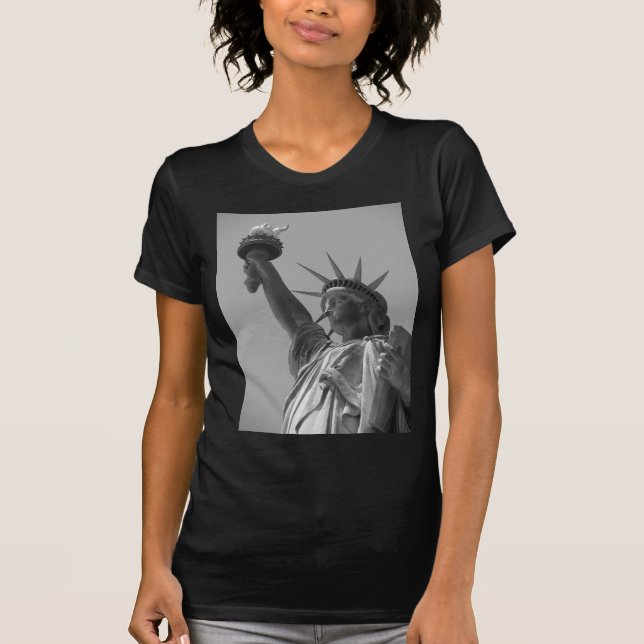 Camiseta Estátua Negra e Branca do Nova Iorque da Liberdade (Frente)