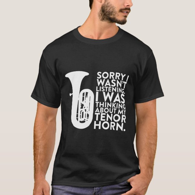 Camiseta Estava a pensar no meu Tênis Horn para um Músico (Frente)