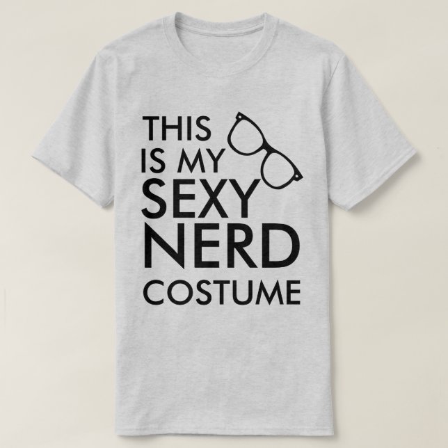 Camiseta Este é meu traje do nerd (Frente do Design)