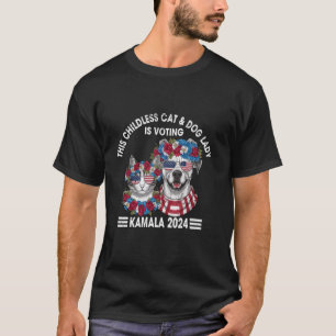 CAMISETA ESTE GATO INFANTIL E UMA SENHORA DE CACHORRO VOTA
