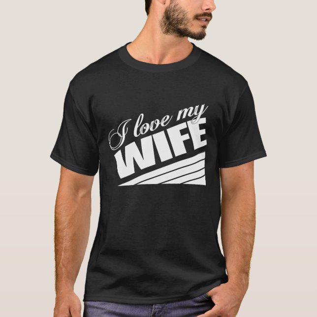 Camiseta Este marido ama sua esposa (Frente)