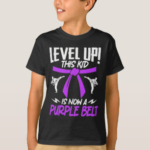 Camiseta Este Miúdo É Agora Um Carateiro De Cinturão Roxo T