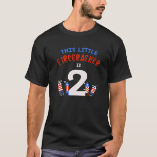 Camiseta Este Pequeno FOGUEIRO É 2 Fogos De Artifício 4 De 