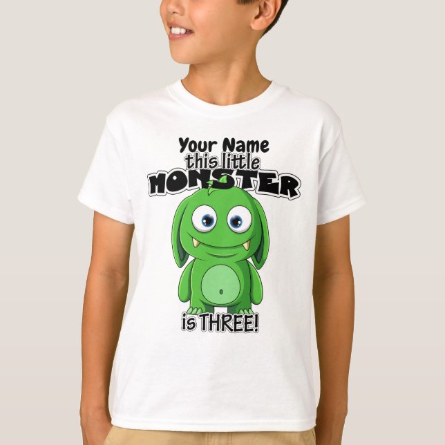 Camiseta Este Pequeno Monstro é Três (Frente)