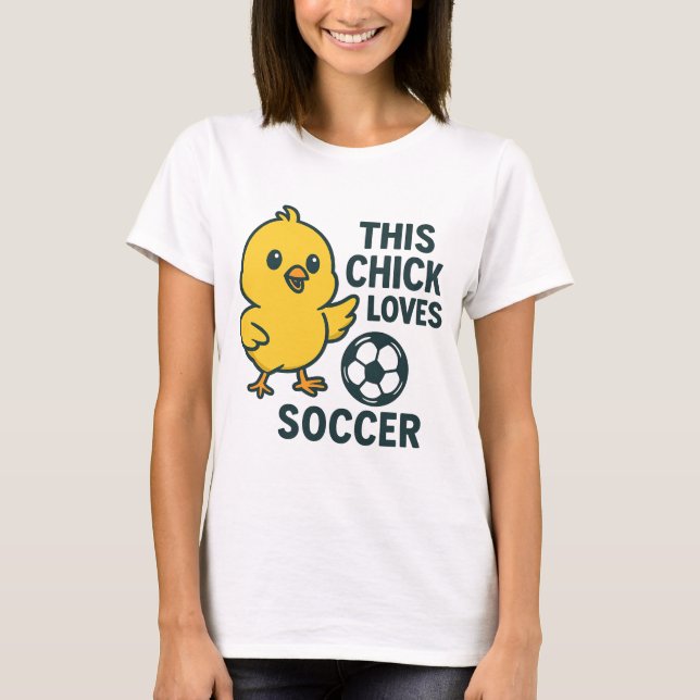 Camiseta Este Pintinho Adora Futebol (Frente)