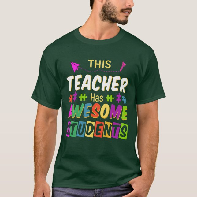 CAMISETA ESTE PROFESSOR TEM ESTUDANTES INCRÍVEIS (Frente)