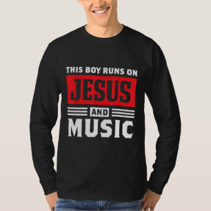 Camiseta Este Rapaz Funciona Com Jesus E Presente Cristão D