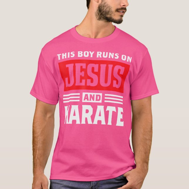 Camiseta Este Rapaz Funciona Com O Presente Cristão De Jesu (Frente)