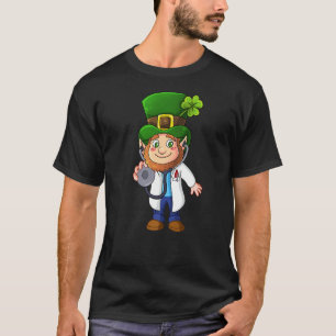 Camiseta Esteoscópio Superior de Escrupula Médica Vestindo 
