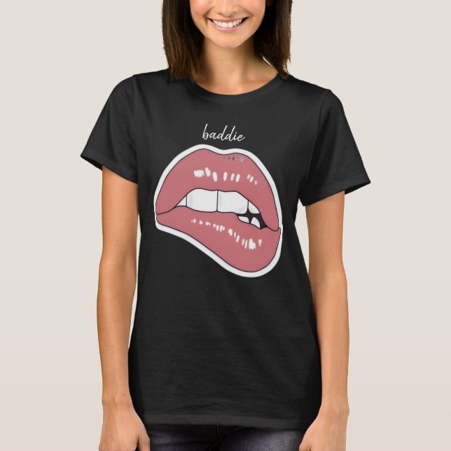 Camiseta Estética Bite de Lábios Rosa (Frente)