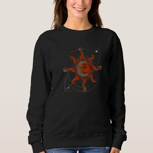 Camiseta Estética Boêmia Boho Sol Lua Crescente Universo (Frente)