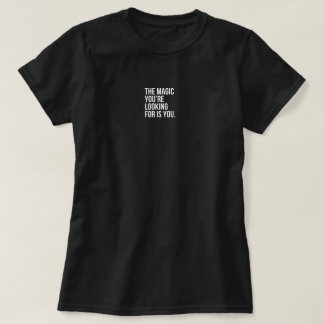 Camiseta Estética de 2014 - A Magia que Você Procura