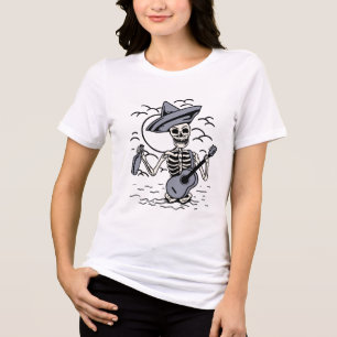 Camiseta Estética de Bruxa com Caveira de Corvo Gó