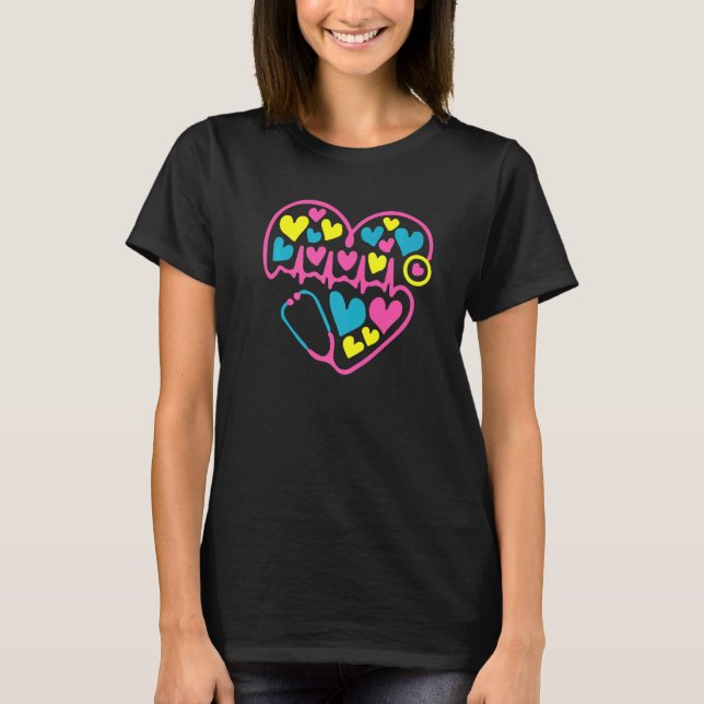 Camiseta Estetoscópio Cardíaco Lgbt Q Enfermeiro Do Orgulho (Frente)
