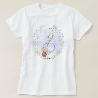 Camiseta Estetoscópio com Grinalda Floral Roxa
