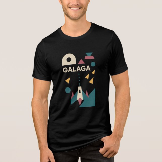 Camiseta Estilo Clássico de Galaga de Jogos Essenciais (Frente)