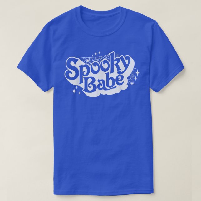 Camiseta Estilo de Boho Retroativo Spooky Babe Spooky Seaso (Frente do Design)