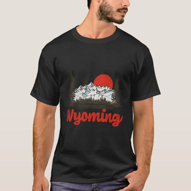 Camiseta Estilo de Montanha do Wyoming Externo (Frente)