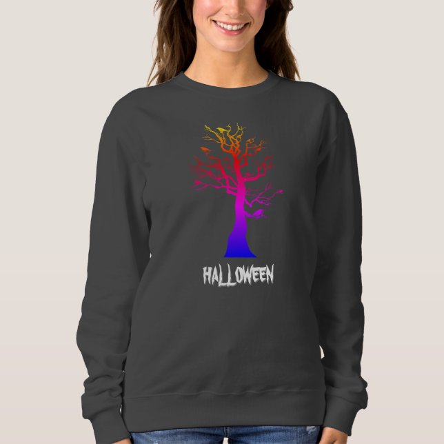 Camiseta "Estilo de Sweater Spooky: Chic de Árvore Hallowee (Frente)