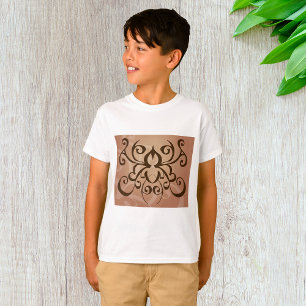 Camiseta Estilo de Tatuagem de Rolo Tribal Elegante