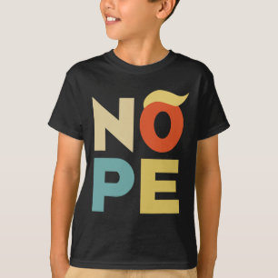 Camiseta Estilo de Vintage Negrito Anti-Trump