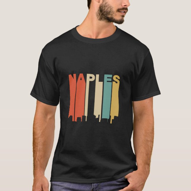 Camiseta Estilo Retroativo De 1970 Nápoles Em Skyline Hoodi (Frente)