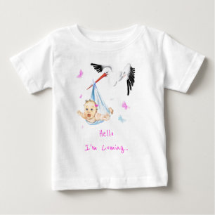 Camiseta Estou a caminho. Texto/Nome do Baby Fun do Stork C